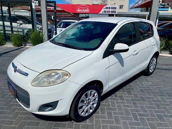 FIAT PALIO 1.6 MPI ESSENCE 16V FLEX 4P MANUAL FIAT PALIO 1.6 MPI ESSENCE 16V FLEX 4P MANUAL